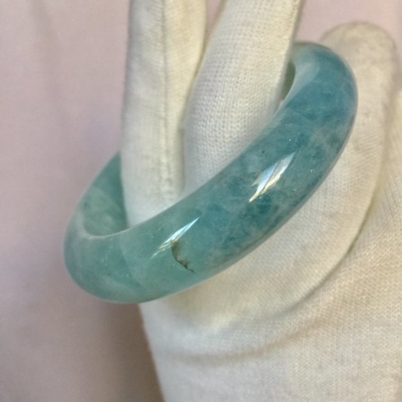 NWOT Natural Blue Aquamarine Crystal Bangle 56mm - Picture 8 of 16